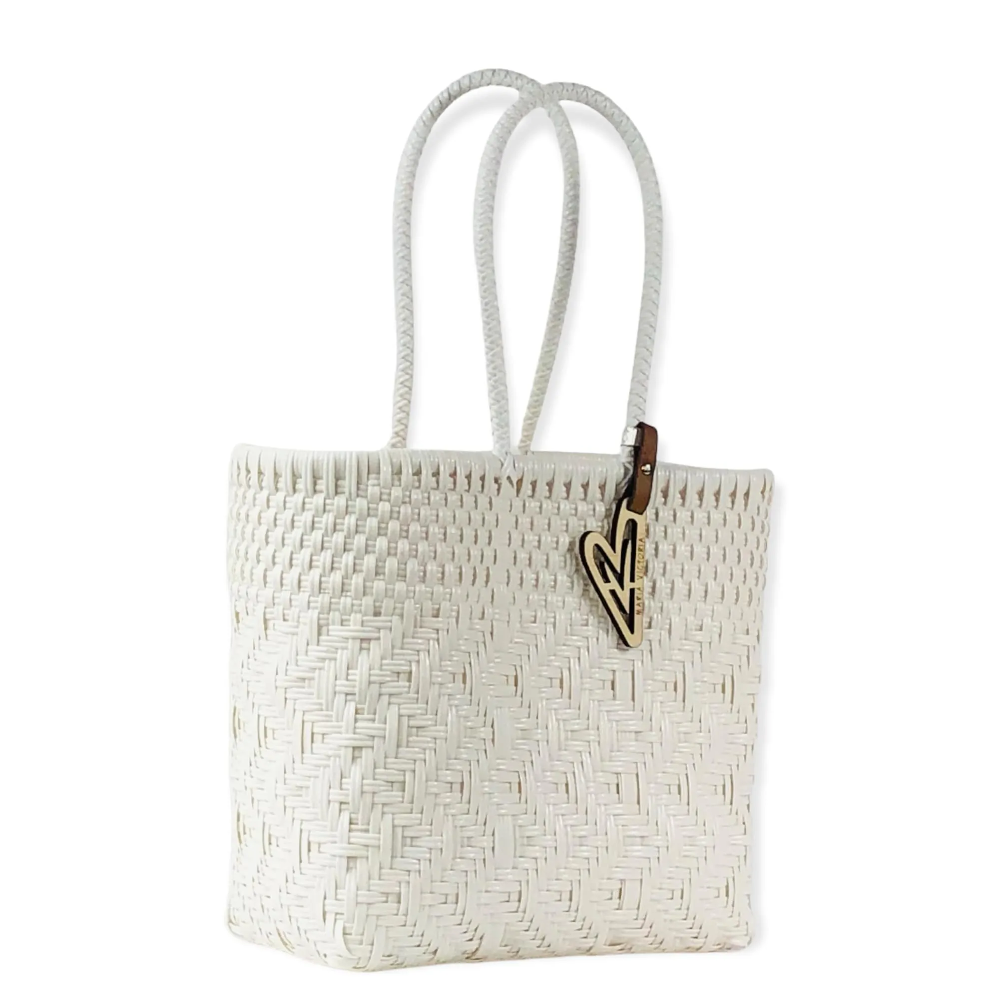 Maria Victoria | Seashell Totes | Upcycled, Handwoven