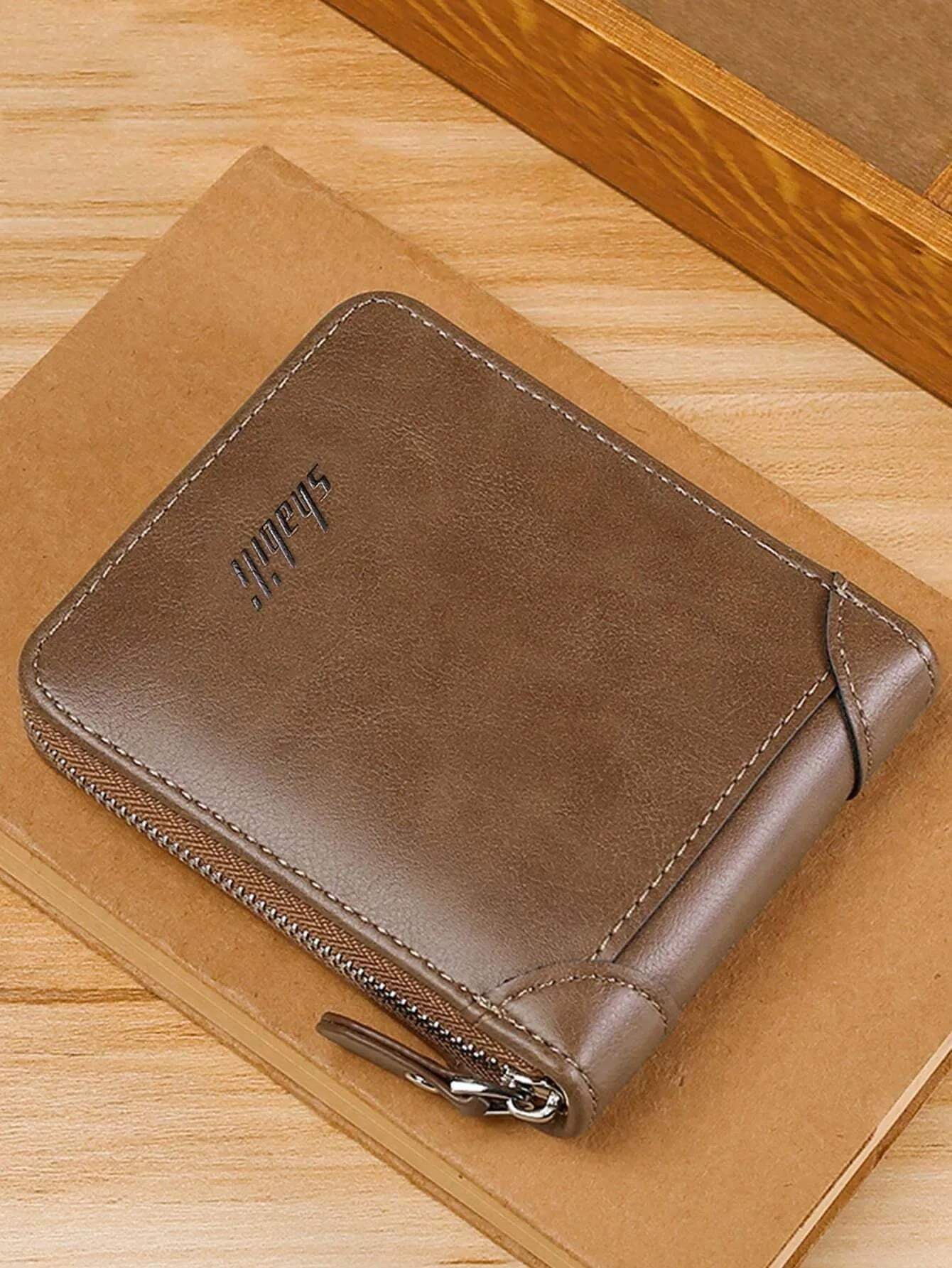 Men's Vintage Short Zipper Wallet Card Holder Coin Purse For Youthful Men