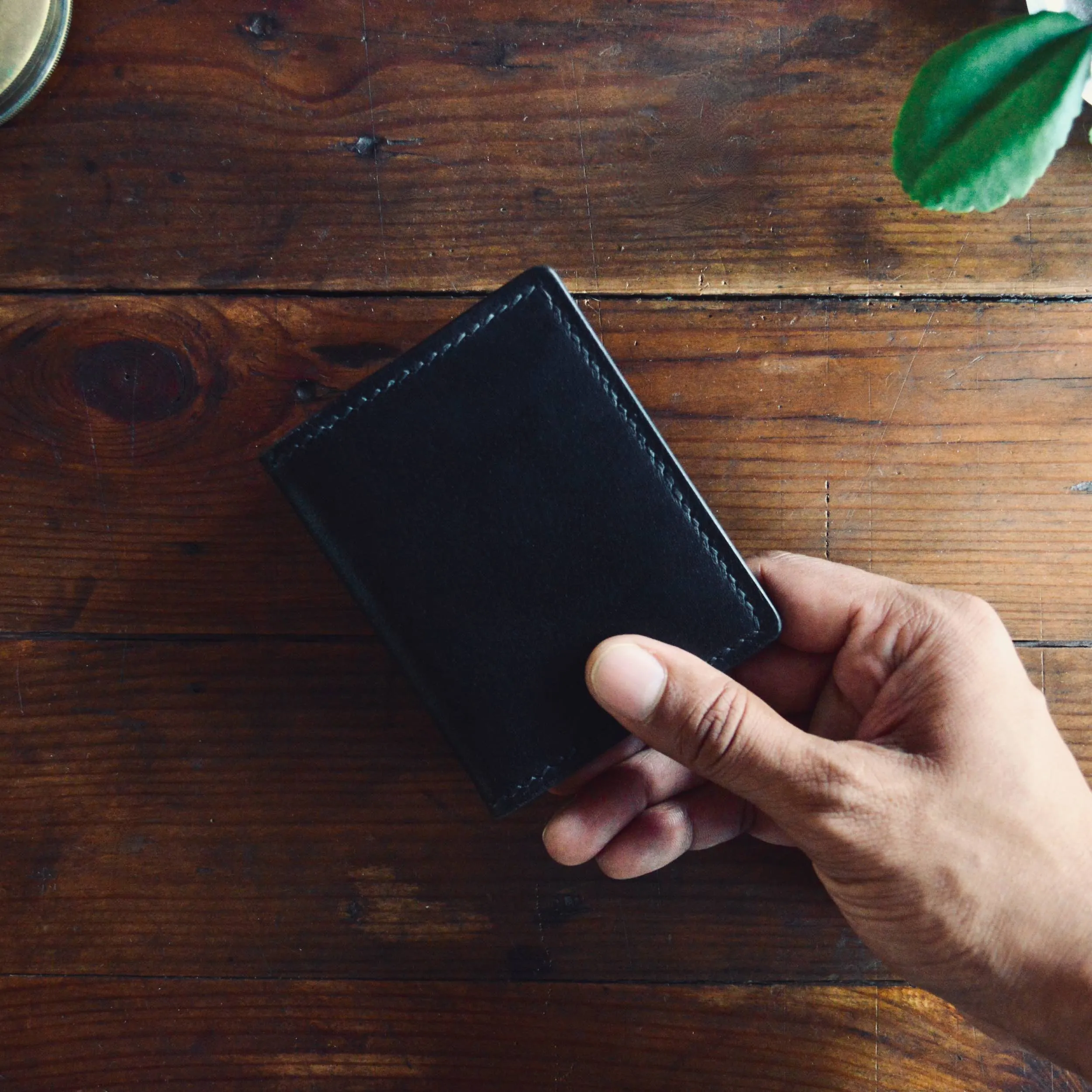 Minimal Bifold No. 1 - Black